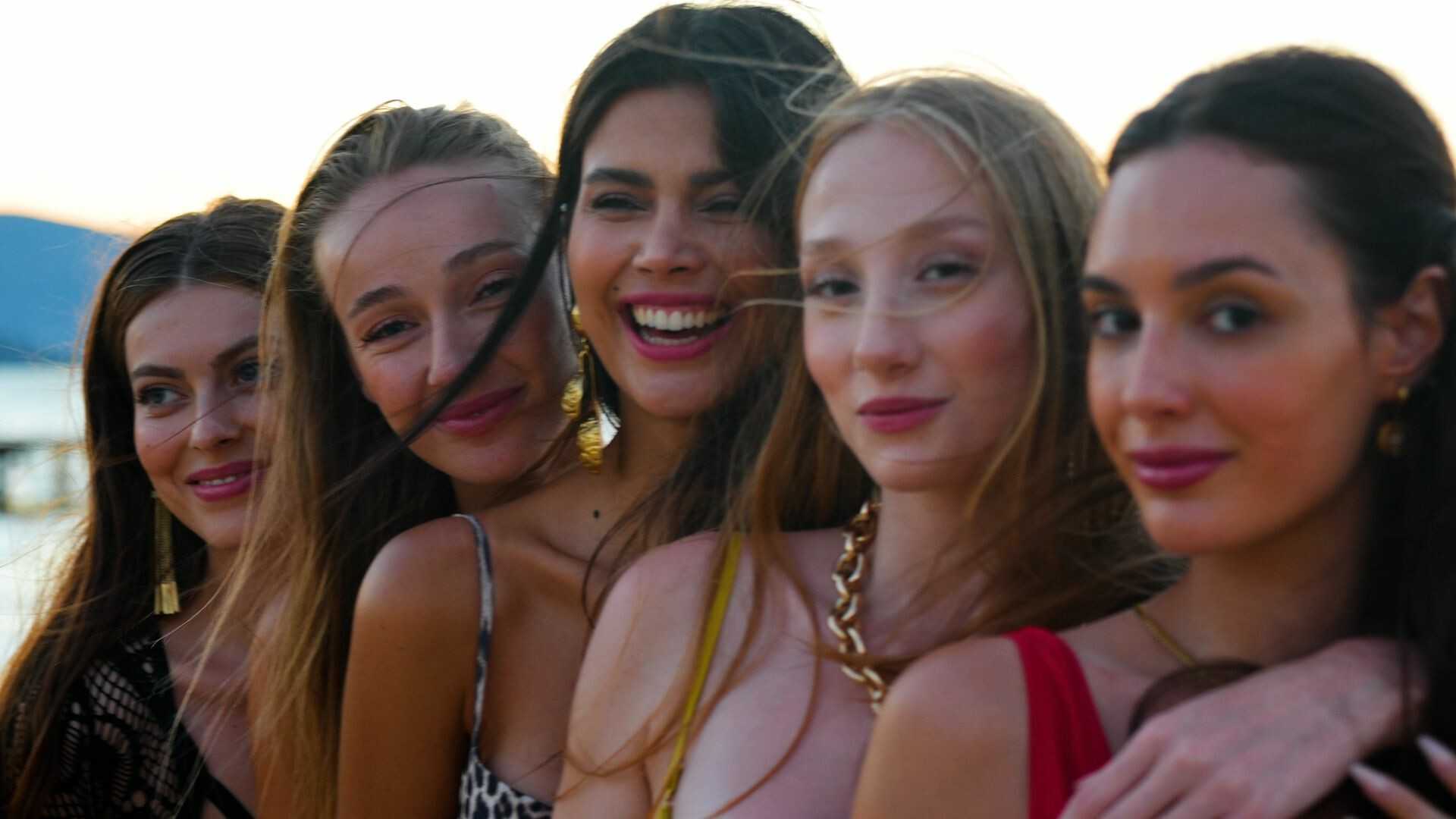 快速约会夏日版-急速约会夏日版-Speed Dates Summer Edition