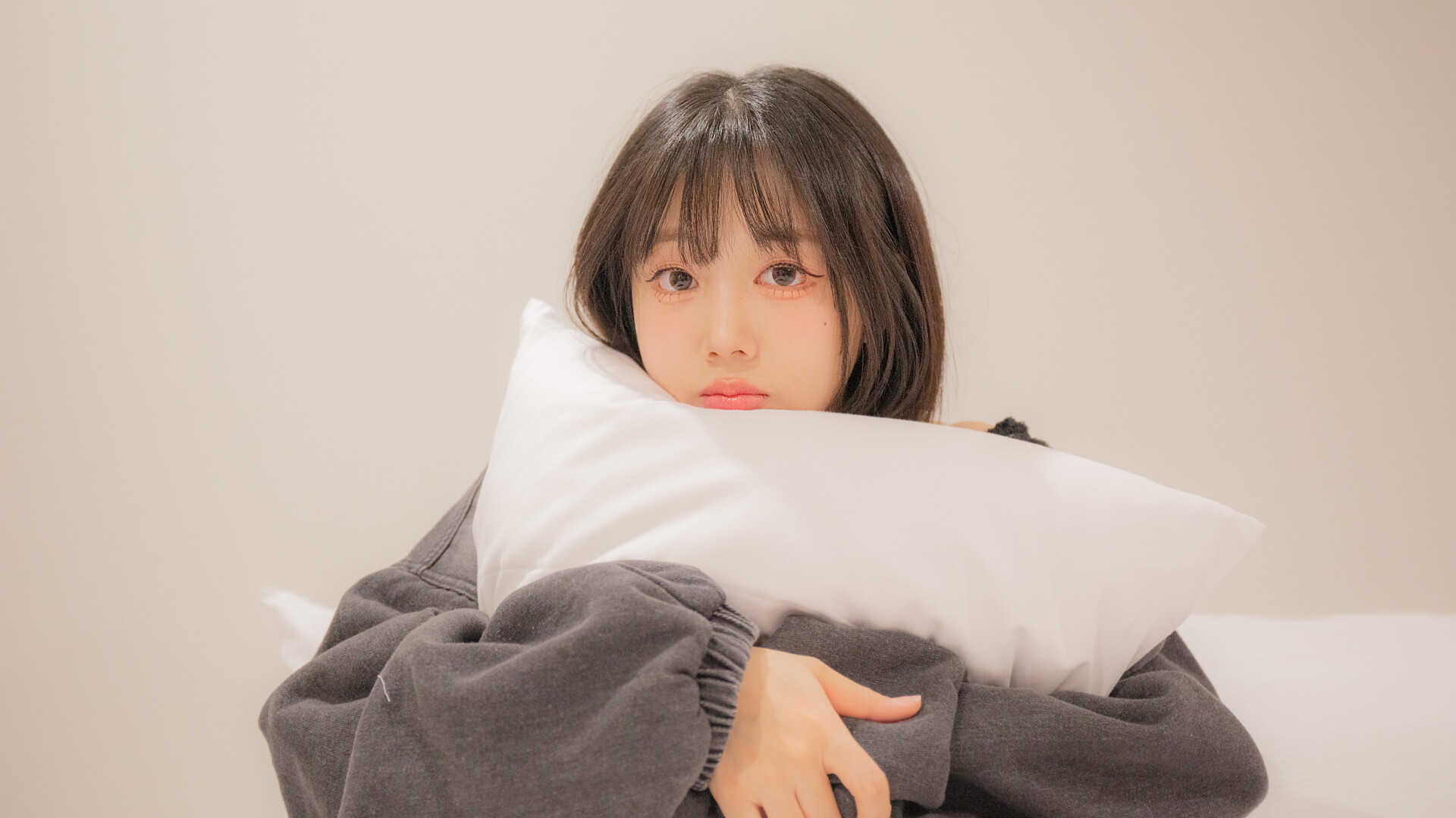 请不要欺负我，大小姐们！-Don\’t FOOL ME, Beauties!